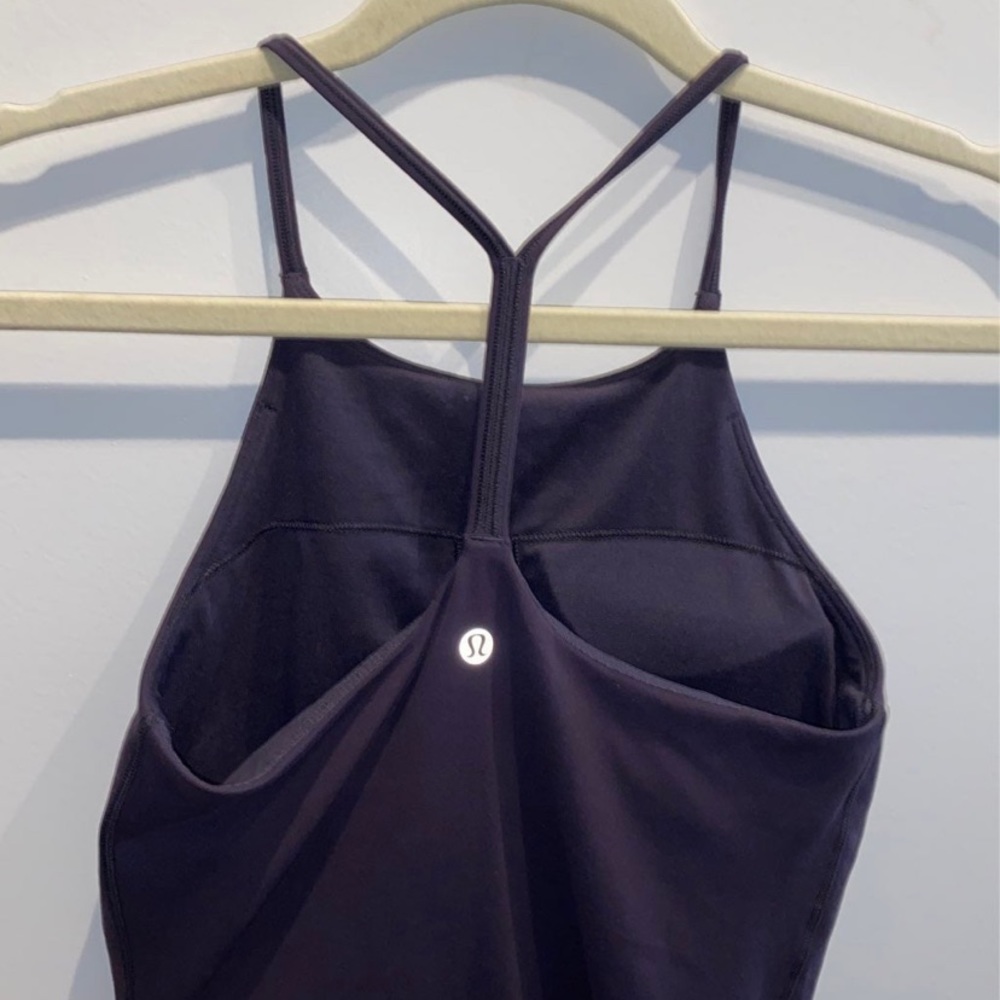 Lululemon purple tank